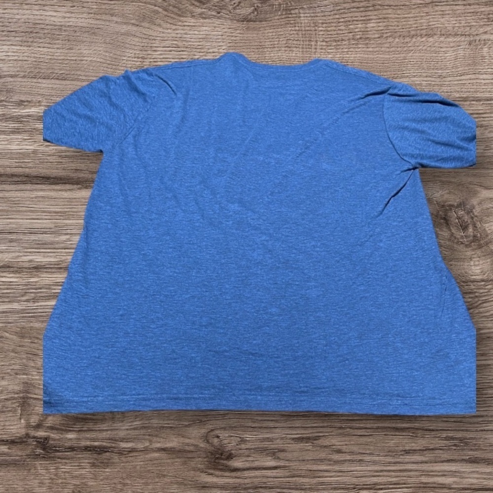 Stay Frosty Christmas shirt, men men’s size XL - Picture 4 of 5